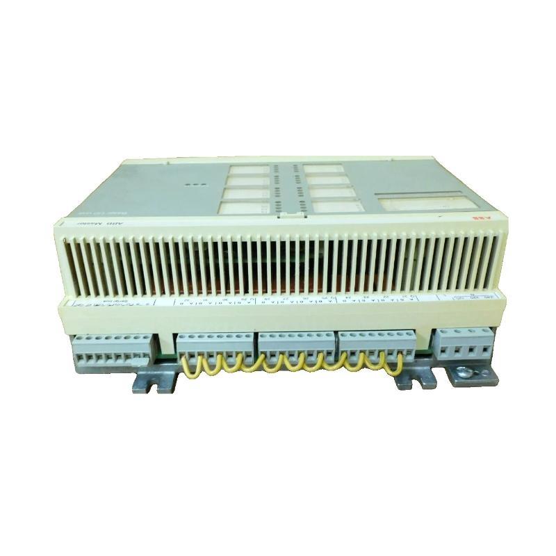 ABB DSDX 452 5716075-P Remote I/O Basic Unit