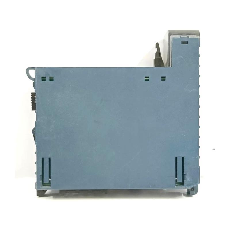 GE Fanuc IC694MDL742 Voltage Output Module